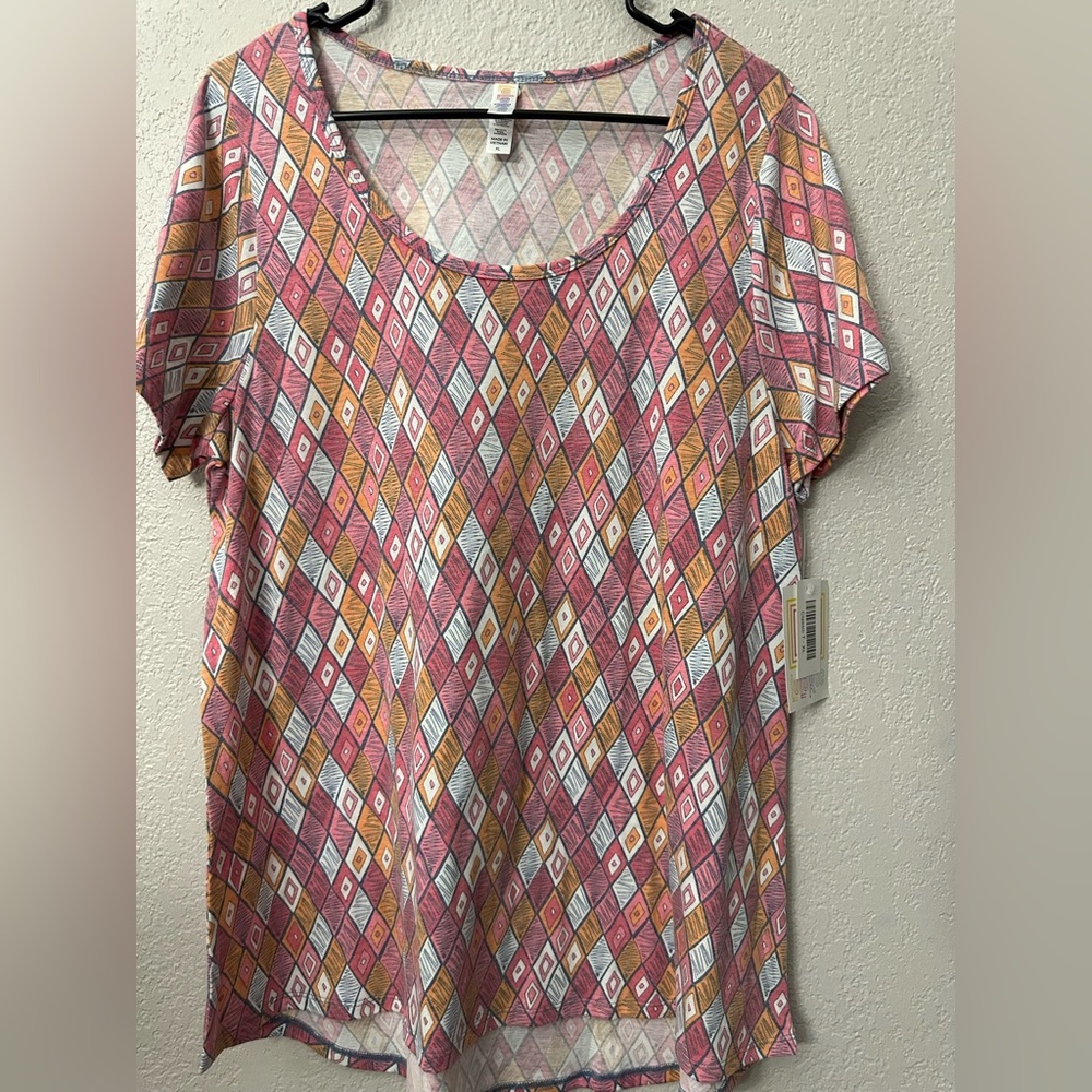 LuLaRoe Classic Tee